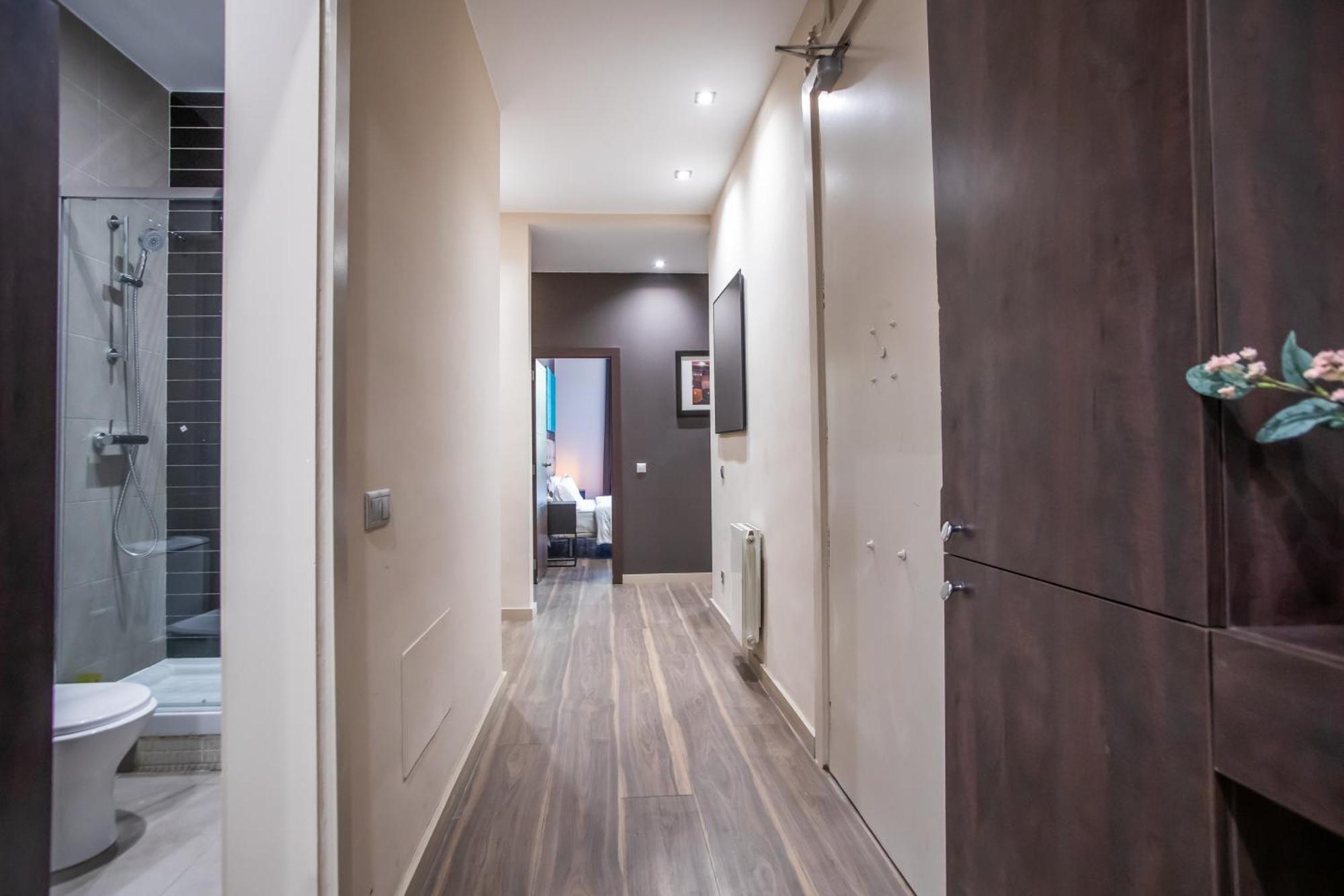 Tendency Apartments 9 Barcelona Exterior photo